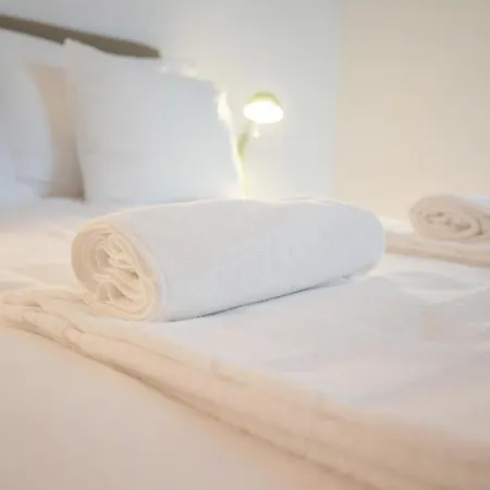 Fancy Ribeira Apartment